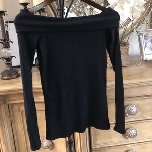 Abercrombie ribbed knit off shoulder top
